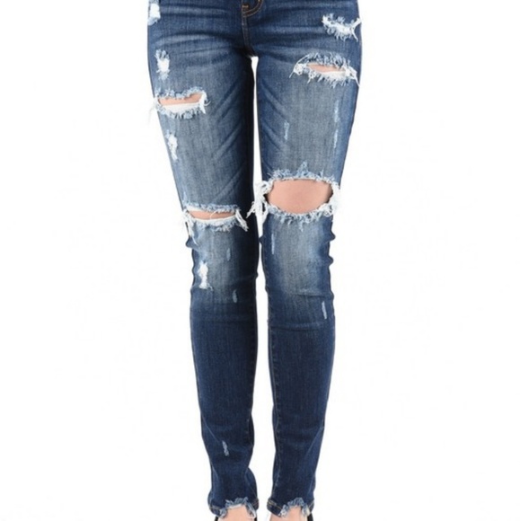 Best Selling KanCan Skinny Jeans Distress - Picture 2 of 8